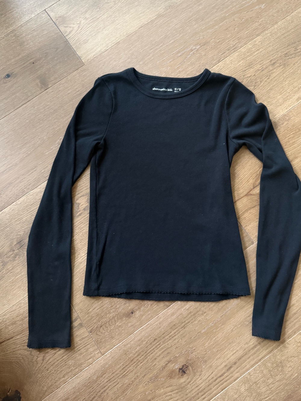 abercrombie kids Black Slim Crew Neck Long Sleeve Shirt